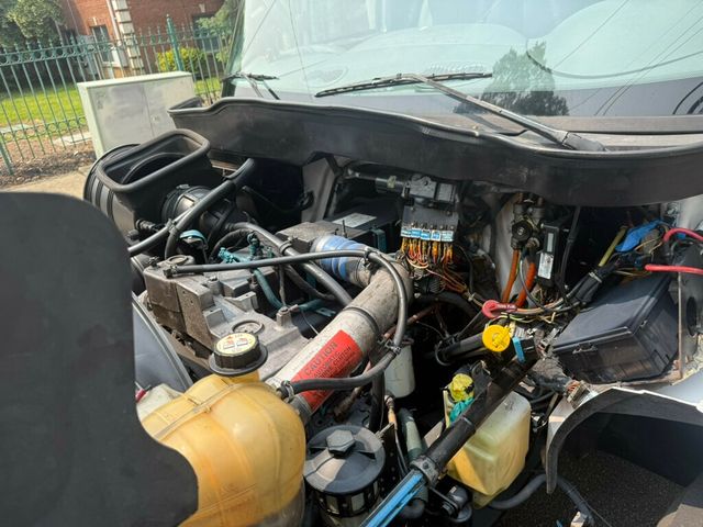 2003 International 4400 20 YARD REAR PACKER SINGLE AXLE GARBAGE TRUCK LOW MILES FINANCING AVAILABLE - 22842964 - 43