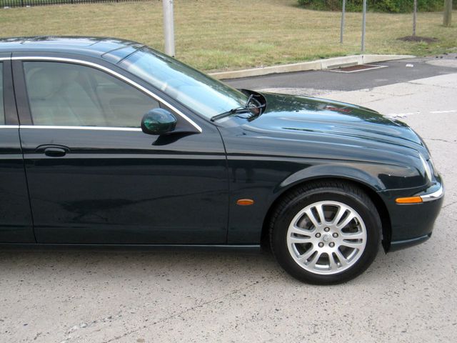 2003 Jaguar S-Type 4dr Sedan V8 - 22510829 - 9