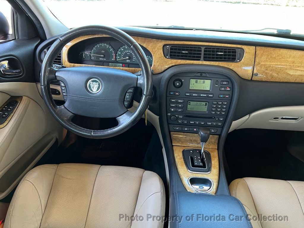 2003 Jaguar S-Type Sport Sedan V6 - 22394977 - 10