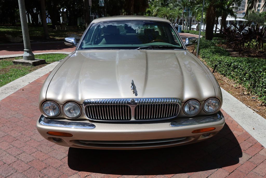 2003 Jaguar XJ 4dr Sedan VDP - 22904382 - 19