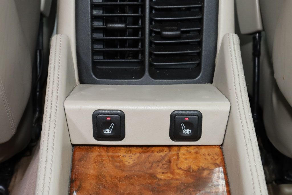 2003 Jaguar XJ 4dr Sedan VDP - 22904382 - 37