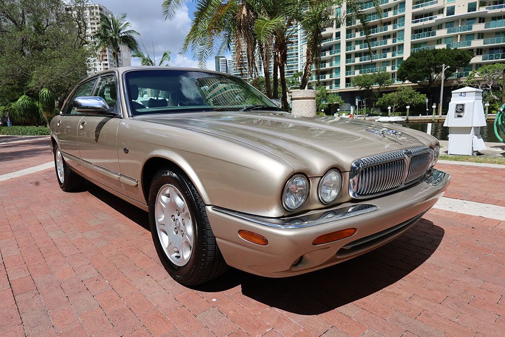 2003 Jaguar XJ 4dr Sedan VDP - 22904382 - 63