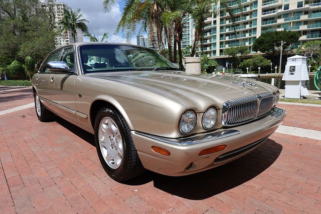 2003 Jaguar XJ 4dr Sedan VDP - 22904382 - 63