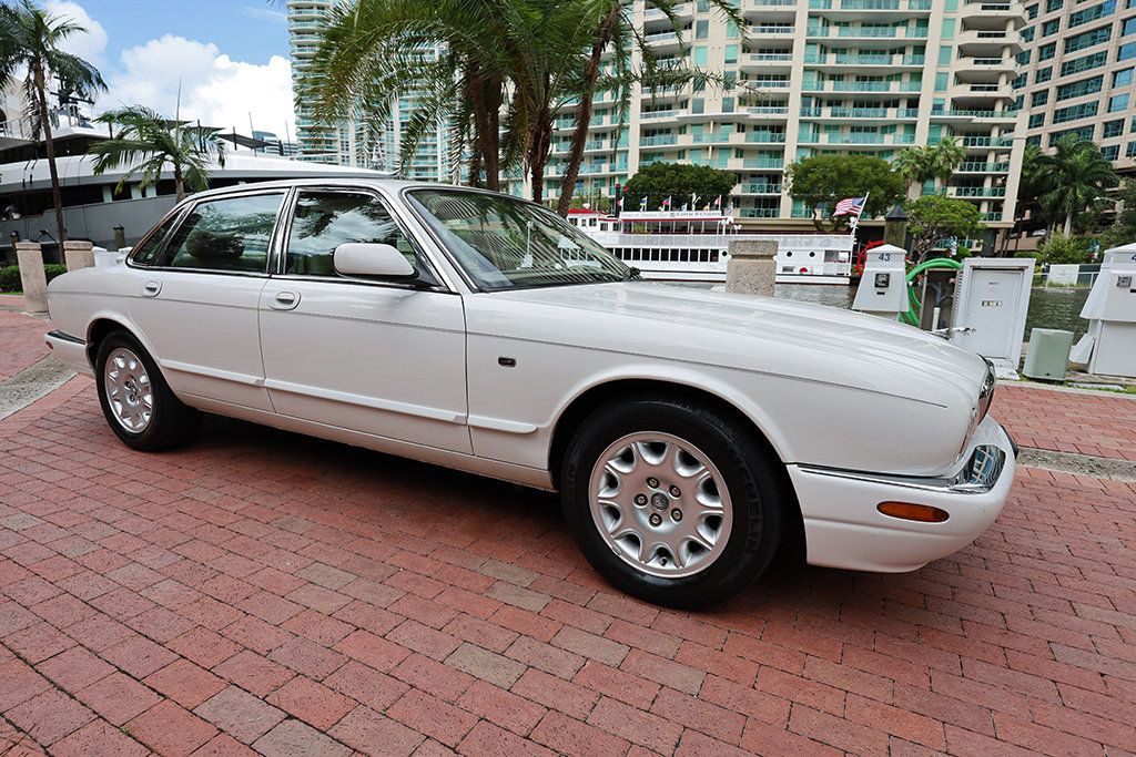 2003 Jaguar XJ 4dr Sedan XJ8 - 23101107 - 12