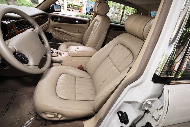 2003 Jaguar XJ 4dr Sedan XJ8 - 23101107 - 27