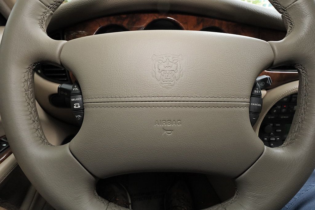 2003 Jaguar XJ 4dr Sedan XJ8 - 23101107 - 40