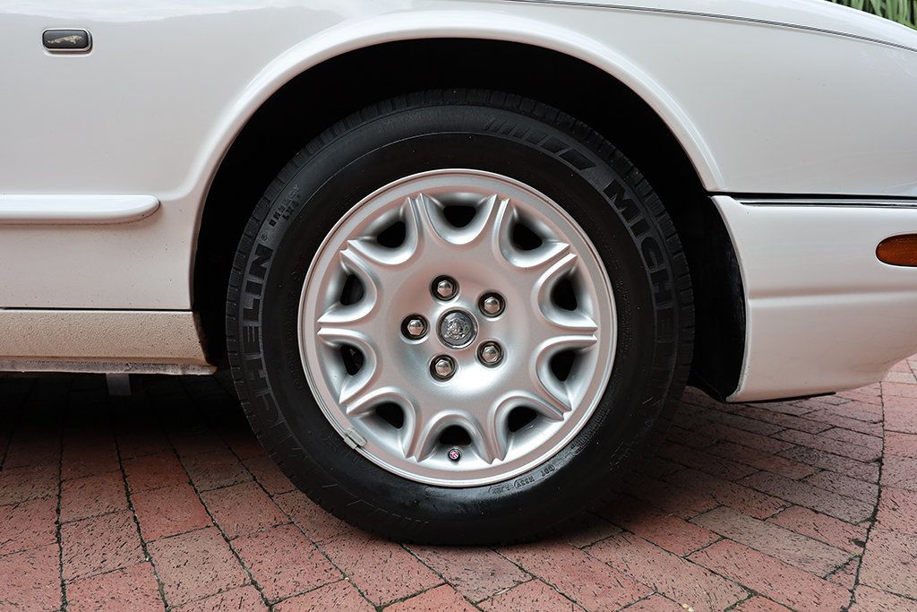2003 Jaguar XJ 4dr Sedan XJ8 - 23101107 - 44