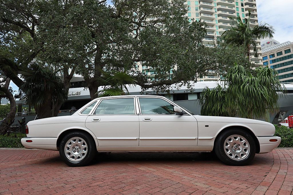 2003 Jaguar XJ 4dr Sedan XJ8 - 23101107 - 58