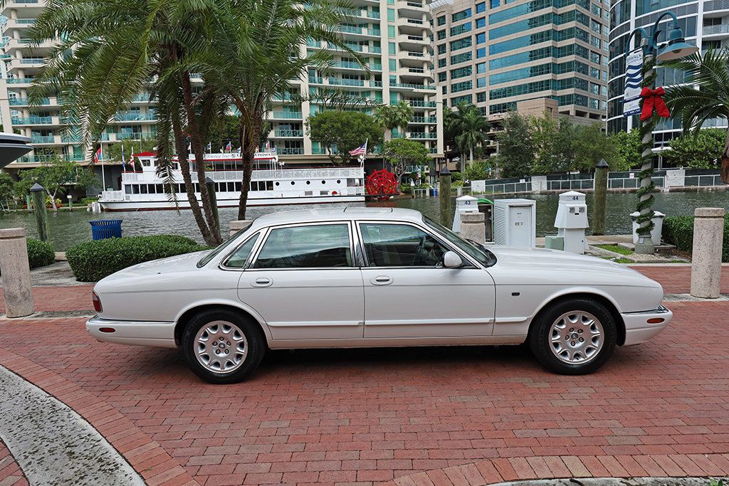 2003 Jaguar XJ 4dr Sedan XJ8 - 23101107 - 63