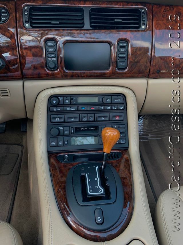 2003 Jaguar XK8 2dr Convertible XK8 - 18893995 - 27