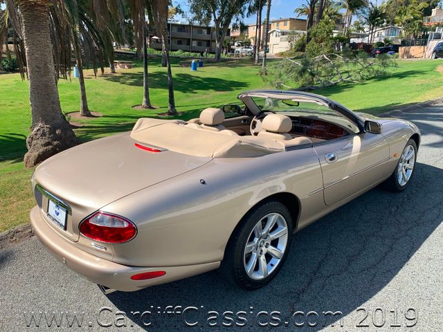 2003 Jaguar XK8 2dr Convertible XK8 - 18893995 - 4