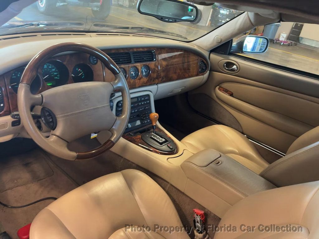 2003 Jaguar XK8 Convertible 4.2L - 22950742 - 10