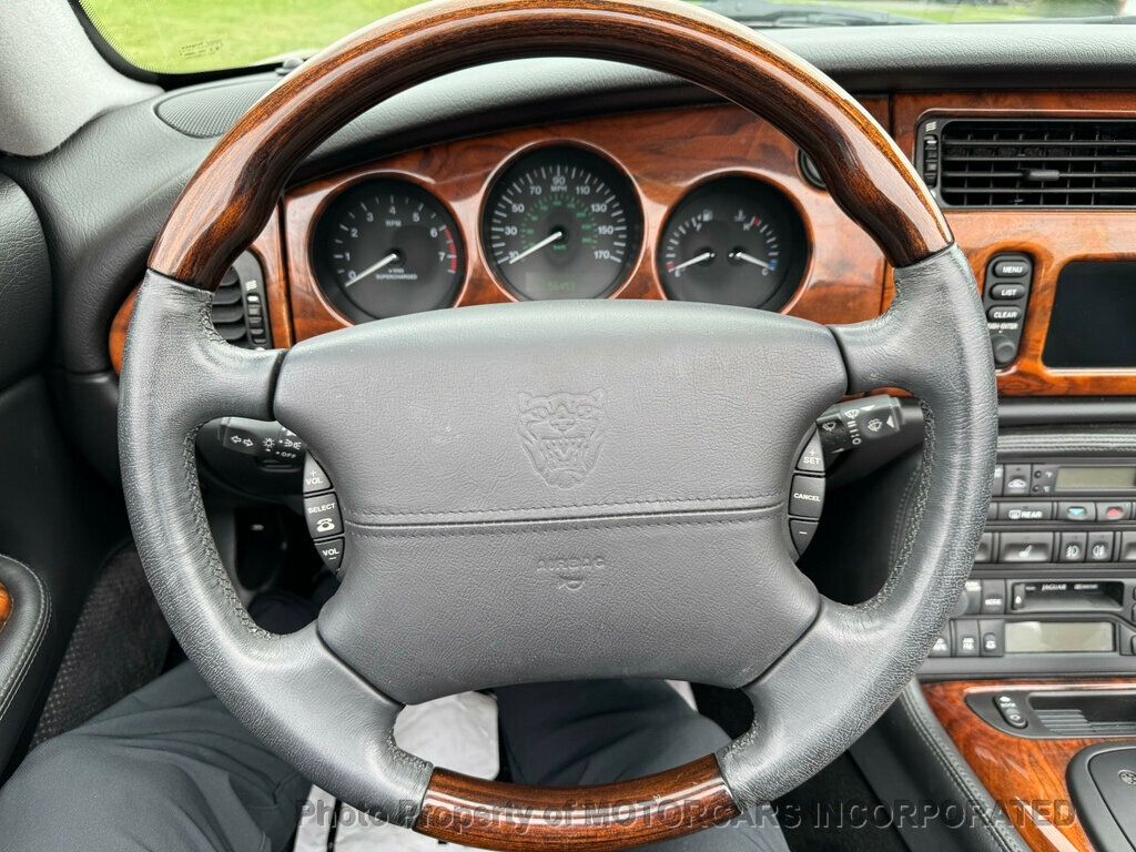 2003 Jaguar XKR  - 22411687 - 16