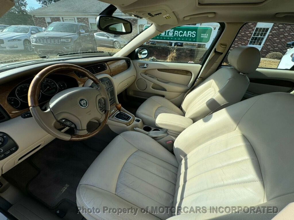 2003 Jaguar X-Type 4dr Sedan 3.0L - 22656397 - 8