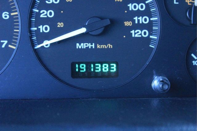 2003 Jeep Grand Cherokee 4dr Laredo 4WD - 23018125 - 7