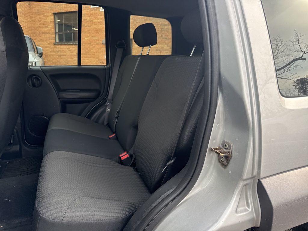 2003 Jeep Liberty 4dr Sport 4WD - 23003091 - 7