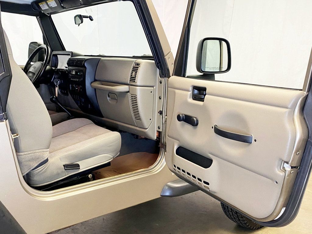 2003 Jeep Wrangler 2dr X - 22941647 - 37