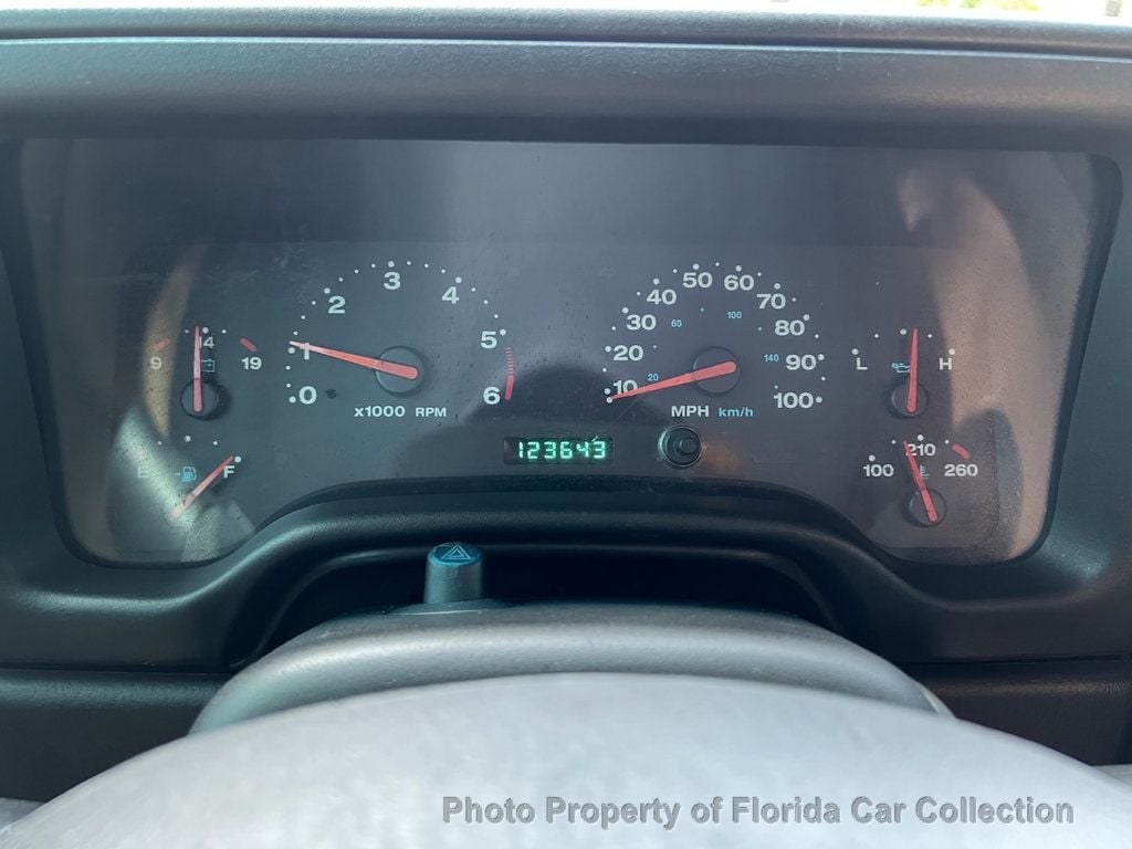 2003 Jeep Wrangler Sahara 4X4 4.0L - 22861492 - 11