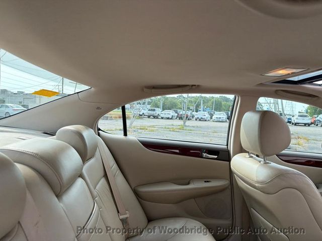 2003 Lexus ES 300 4dr Sedan - 23047695 - 14