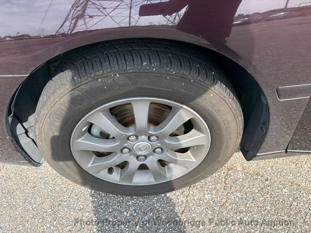 2003 Lexus ES 300 4dr Sedan - 23047695 - 6