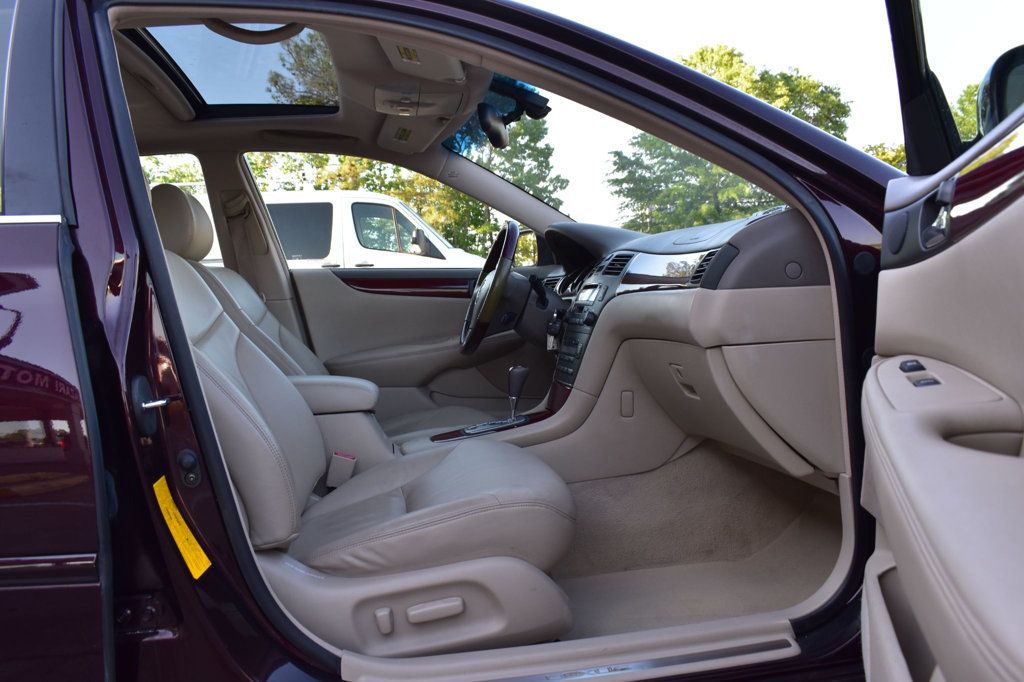 2003 Lexus ES 300 4dr Sedan - 22426868 - 15