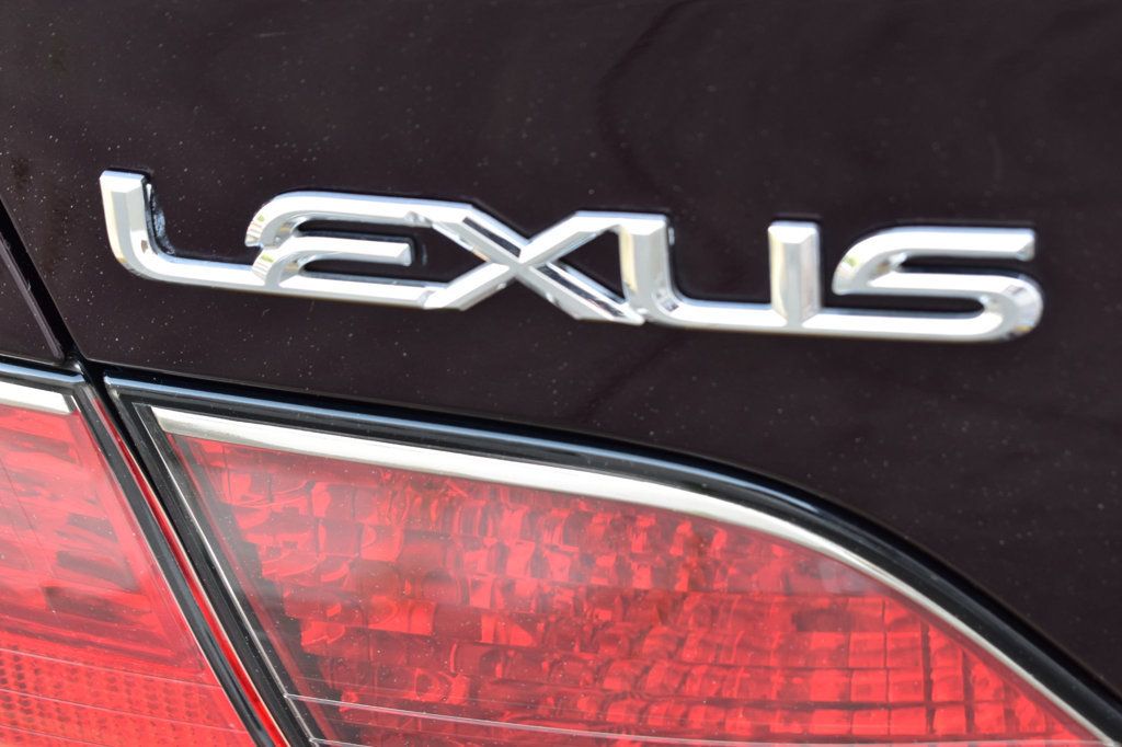 2003 Lexus ES 300 4dr Sedan - 22426868 - 45