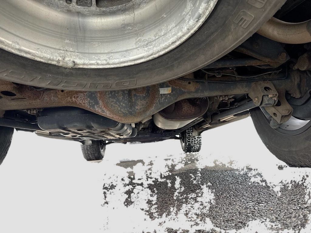 2003 Lexus GX 470 New Tires & Brakes - Solid Frame - Smooth Ride - 22956381 - 19