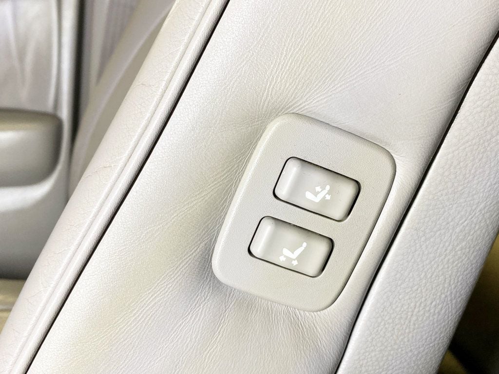 2003 Lexus LS 430 4dr Sedan - 22987093 - 37