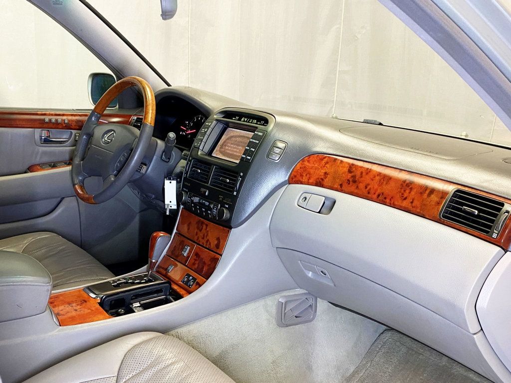 2003 Lexus LS 430 4dr Sedan - 22987093 - 45