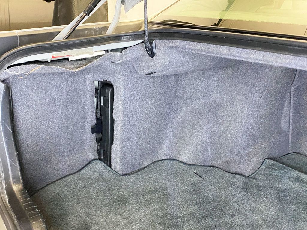 2003 Lexus LS 430 4dr Sedan - 22987093 - 57