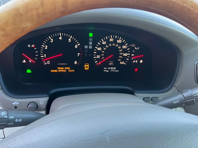 2003 Lexus LS 430 The Ultimate Road Car - 22937910 - 43