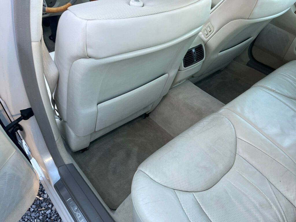 2003 Lexus LS 430 The Ultimate Road Car - 22937910 - 49