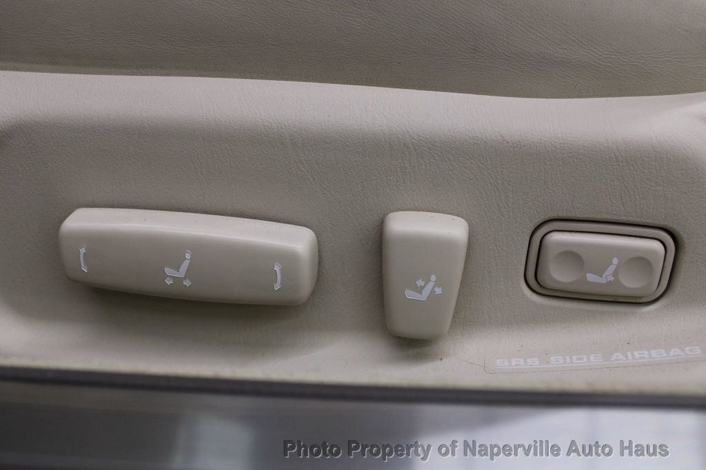 2003 LEXUS SC - Image 19