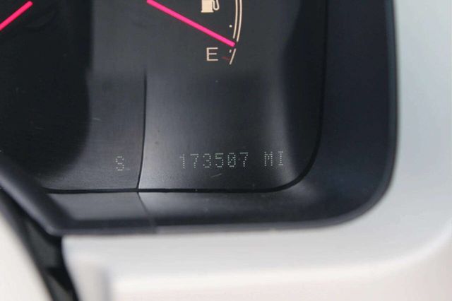 2003 Lincoln Aviator 2WD Luxury - 22961840 - 12