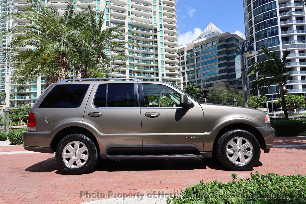 2003 Lincoln Aviator Premium photo 17
