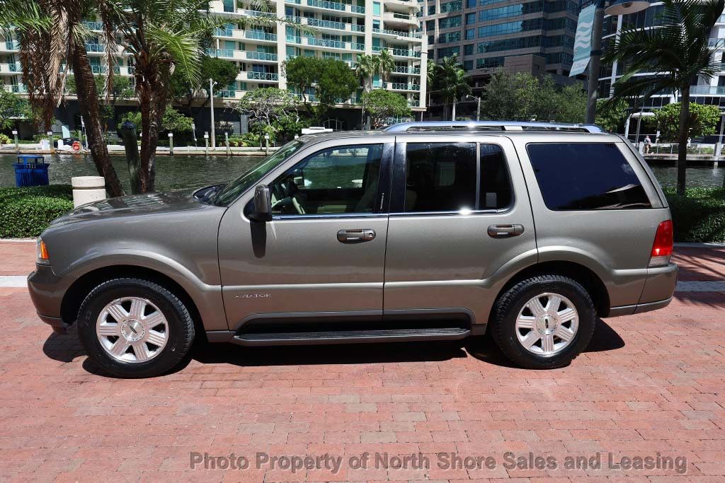 2003 Lincoln Aviator Premium photo 3