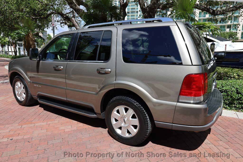 2003 Lincoln Aviator Premium photo 4