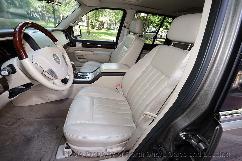 2003 Lincoln Aviator Premium photo 5