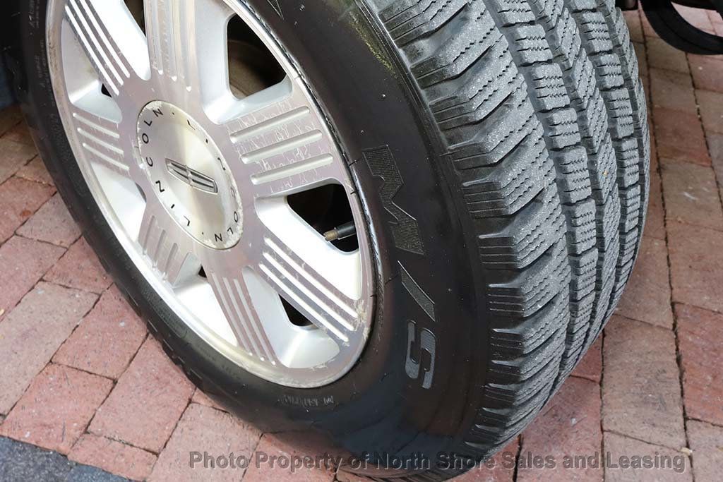 2003 Lincoln Aviator Premium photo 37