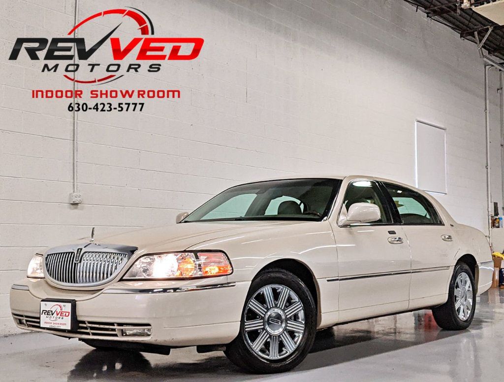 2003 Used Lincoln Town Car 4dr Sedan Cartier at Revved Motors