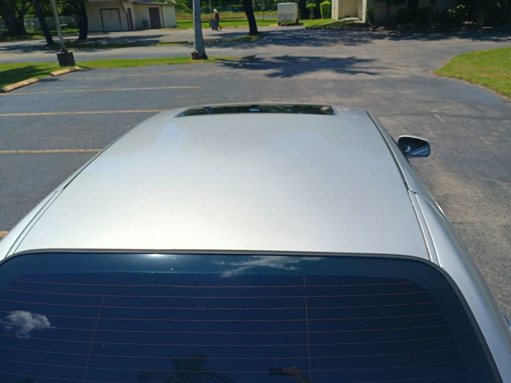 2003 Lincoln Town Car 4dr Sedan Signature Florida Car - 23043028 - 11