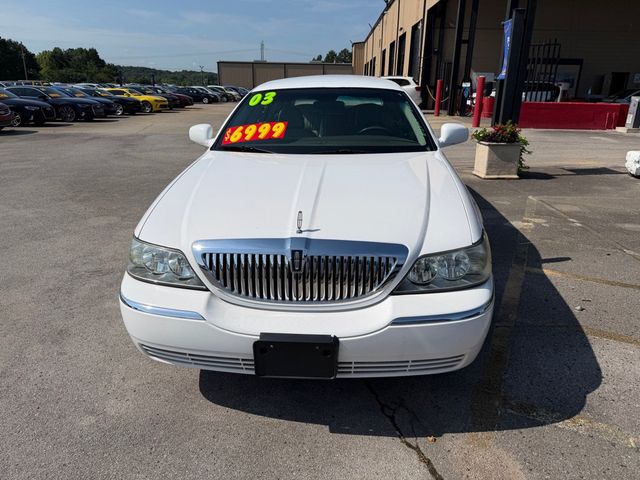 2003 Lincoln Town Car Executive - 23064187 - 1