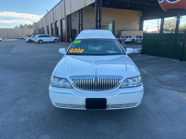 2003 Lincoln Town Car Executive - 23097794 - 1
