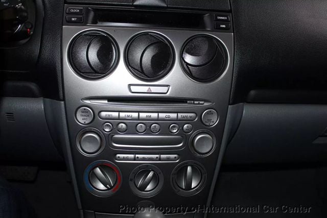 2003 Mazda Mazda6 4dr Sedan i Automatic 4cyl - 22773487 - 17