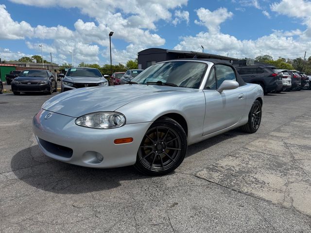 2003 Mazda MX-5 Miata 2dr Convertible Cloth 5-Speed Manual - 23008745 - 0