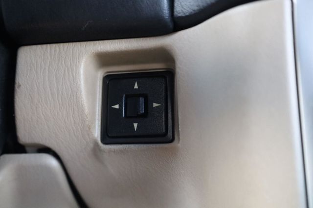 2003 Mazda MX-5 Miata LS - 23055971 - 25