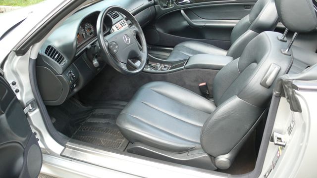 2003 Mercedes-Benz CLK CLK430 2dr Cabriolet 4.3L - 16616079 - 11