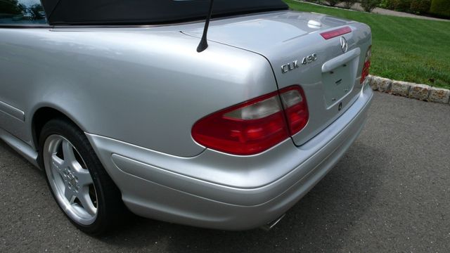 2003 Mercedes-Benz CLK CLK430 2dr Cabriolet 4.3L - 16616079 - 35