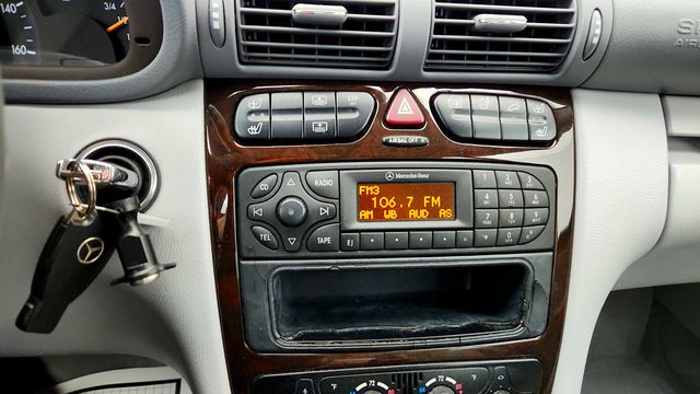 2003 Mercedes-Benz C-Class C240 4dr Sedan 2.6L - 23024733 - 17
