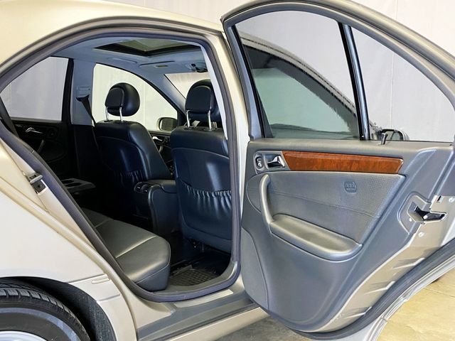 2003 Mercedes-Benz C-Class C240 4dr Sedan 2.6L AWD - 22991823 - 45